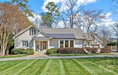 2611 Danbury St, Charlotte, NC 28211