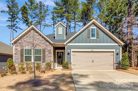 4408 Bright Rd, Charlotte, NC 28214