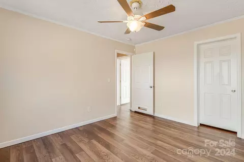 23 Yorkie Dr, Clyde, NC 28721 photo 20