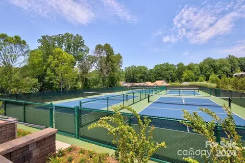 Exterior - 561 Bowline Dr, Denver, NC 28037 photo 13 of 16