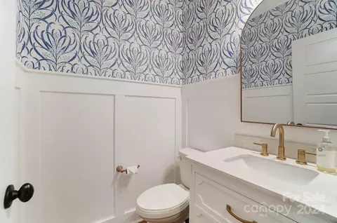 Bath - 1191 Therns Ferry Dr, Fort Mill, SC 29708 photo 1 of 6