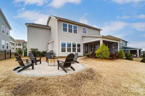 Exterior - 1191 Therns Ferry Dr, Fort Mill, SC 29708 photo 6 of 7