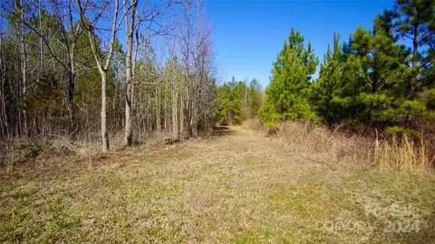 321 Sandifer Rd, York, SC 29745