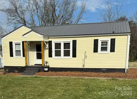 202 N Cleo Ave, Salisbury, NC 28146