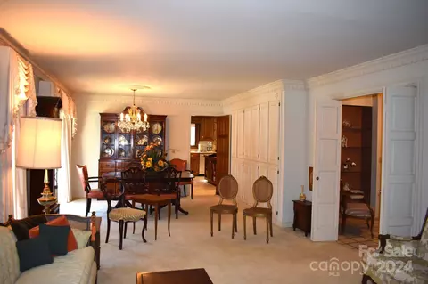 Dining - 325 Regency Rd, Salisbury, NC 28147 photo 3 of 3