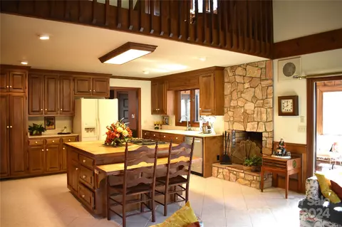 Kitchen - 325 Regency Rd, Salisbury, NC 28147 photo 1 of 4