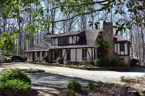 Exterior - 325 Regency Rd, Salisbury, NC 28147 photo 5 of 6