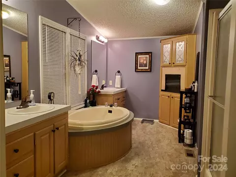 3523 4th Avenue Ne Ln NE, Conover, NC 28613 photo 7