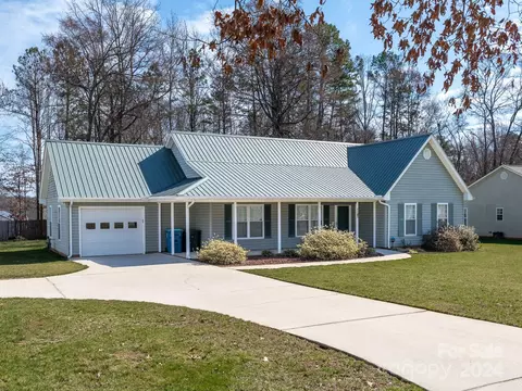 813 Brookmont Ave, Salisbury, NC 28146