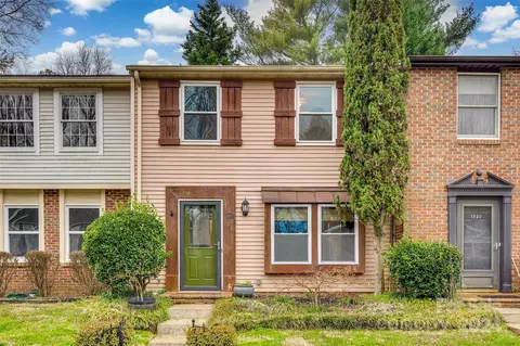 1522 Waybridge Ln, Charlotte, NC 28210
