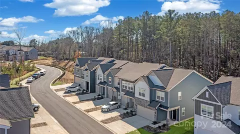 271 Brooks Springs Dr, Fort Mill, SC 29708 photo 5
