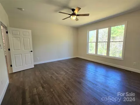 1718 Plantation Loop, Morganton, NC 28655 photo 12