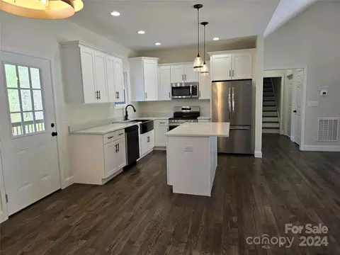 1718 Plantation Loop, Morganton, NC 28655 photo 6