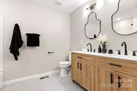 Bath - 505 3rd St, Stanley, NC 28164 photo 1 of 4