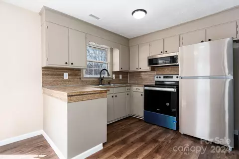 Kitchen - 1187 Pecan St, Conover, NC 28613 photo 1 of 3