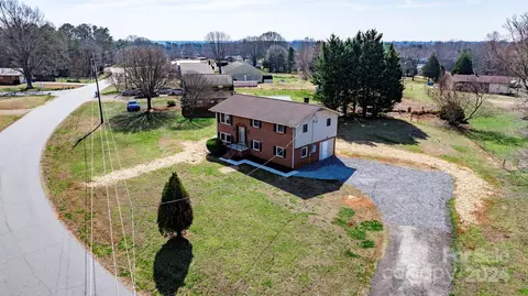 Exterior - 1187 Pecan St, Conover, NC 28613 photo 13 of 13