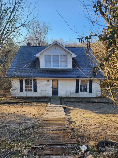 740 Jud Smith Rd, Taylorsville, NC 28681