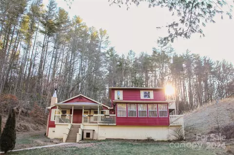 1407 Snow Creek Rd, Bakersville, NC 28705