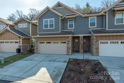 511 Sweet Birch Park Ln, Black Mountain, NC 28711