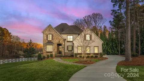 4216 Crump Hill Ct, Mint Hill, NC 28227