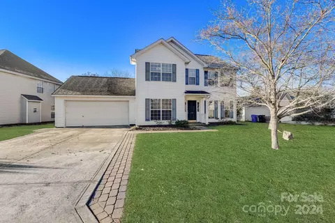 170 Sweet Martha Dr, Mooresville, NC 28115