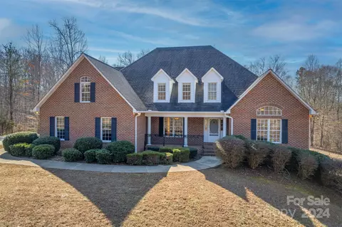 2521 Hudlow Rd, Forest City, NC 28043