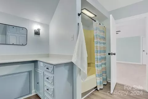 Bath - 504 8th St, Spencer, NC 28159 photo 4 of 4