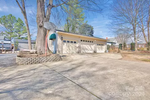 Exterior - 504 8th St, Spencer, NC 28159 photo 12 of 13
