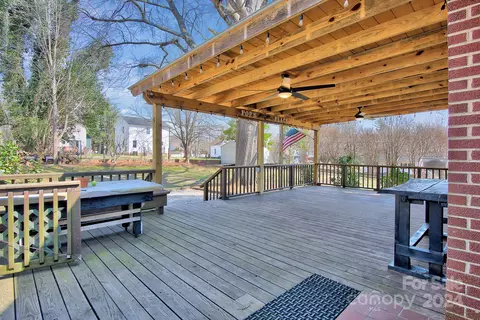 Exterior - 504 8th St, Spencer, NC 28159 photo 6 of 13