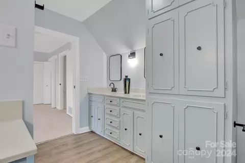 Bath - 504 8th St, Spencer, NC 28159 photo 3 of 4