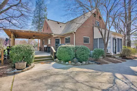 Exterior - 504 8th St, Spencer, NC 28159 photo 4 of 13