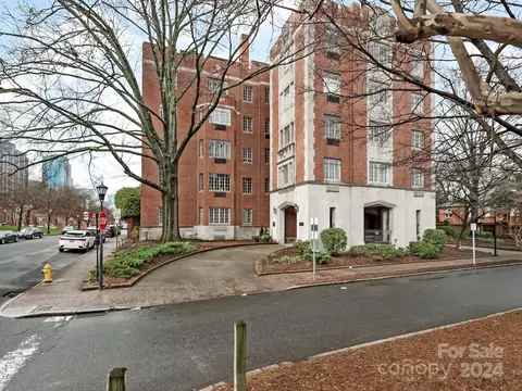 301 W 10th 305 St #305, Charlotte, NC 28202