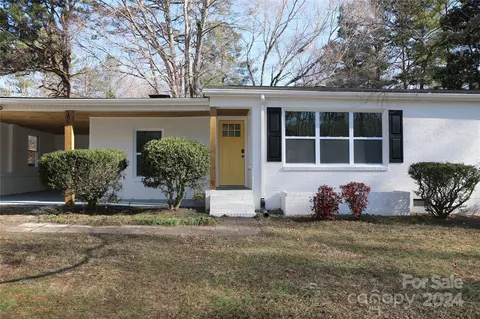186 Benfield Rd, Statesville, NC 28677