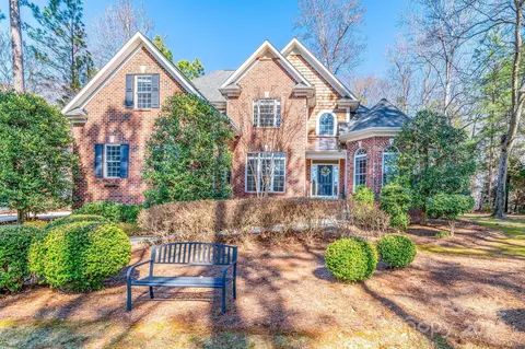 296 Blume Rd, Mooresville, NC 28117