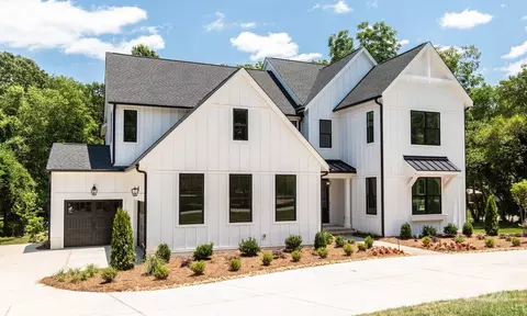 4222 Antioch Church Rd, Weddington, NC 28104