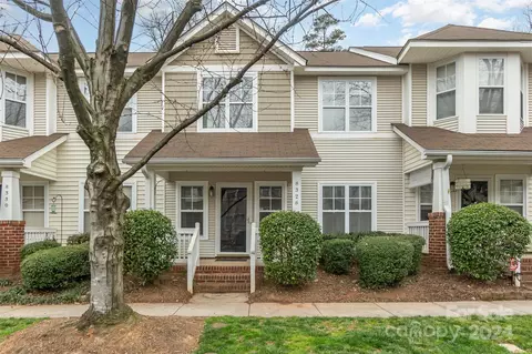 8326 Brickle Ln, Huntersville, NC 28078