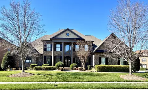 6003 Ainsdale Dr, Matthews, NC 28104