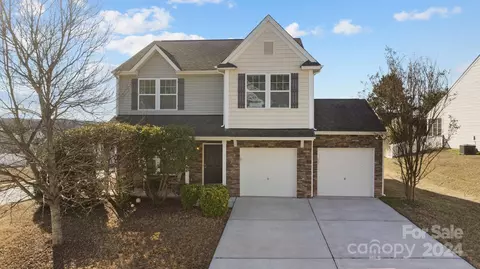 101 Isabella Ct, Mount Holly, NC 28120