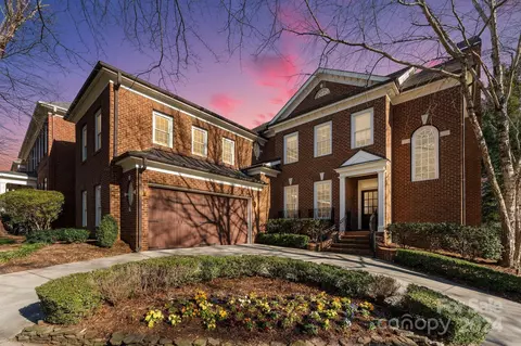 8925 Heydon Hall Cir, Charlotte, NC 28210