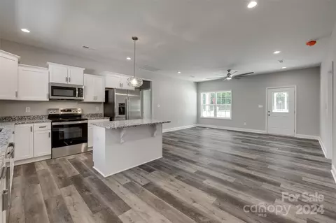 1379 Camp Dr, Lancaster, SC 29720 photo 10