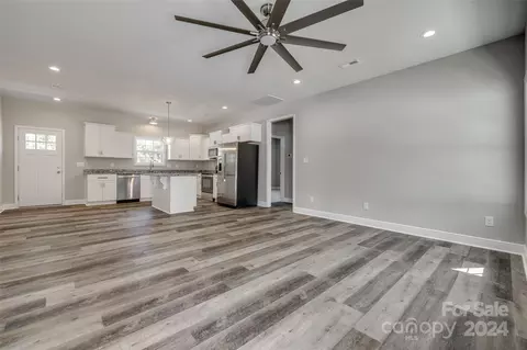 1379 Camp Dr, Lancaster, SC 29720 photo 4