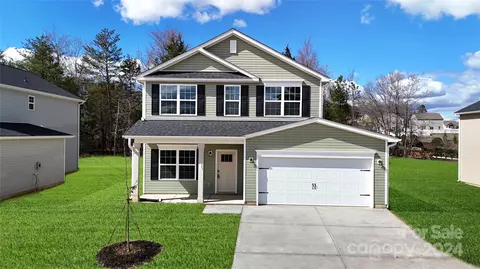13133 Circle Dr, Charlotte, NC 28262