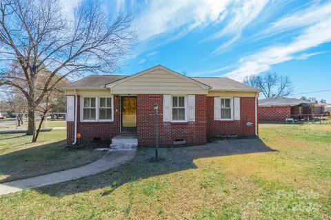 142 Wilson St, Chester, SC 29706