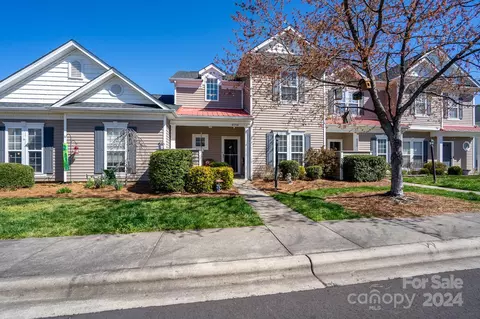 4054 Center Place Dr, Harrisburg, NC 28075