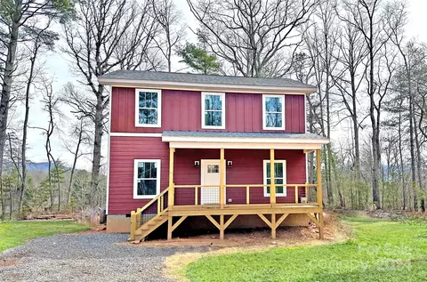 192 Cascade Ridge Rd, Fairview, NC 28730