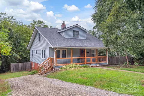 94 West St, Asheville, NC 28801