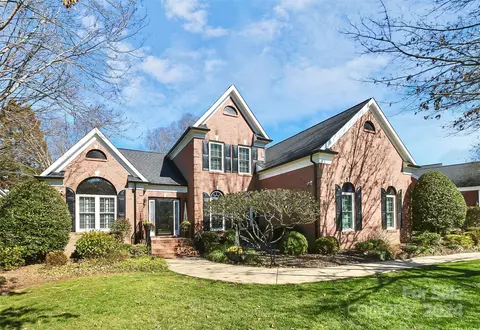 5840 Legacy Cir, Charlotte, NC 28277