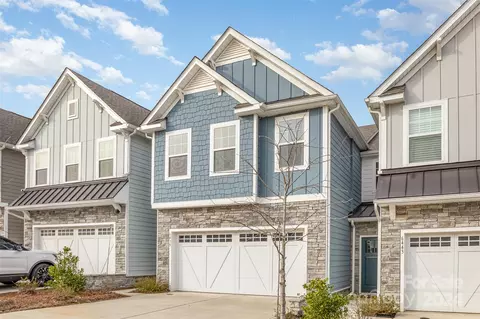 6439 Kinder 3f-8 Ln #3F-8, Lancaster, SC 29720