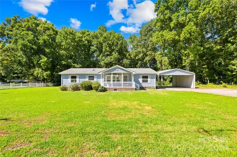396 Faith Rd, Mooresville, NC 28115