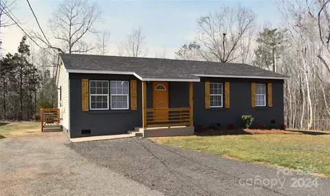 679 Kilborne Dr, Gastonia, NC 28052